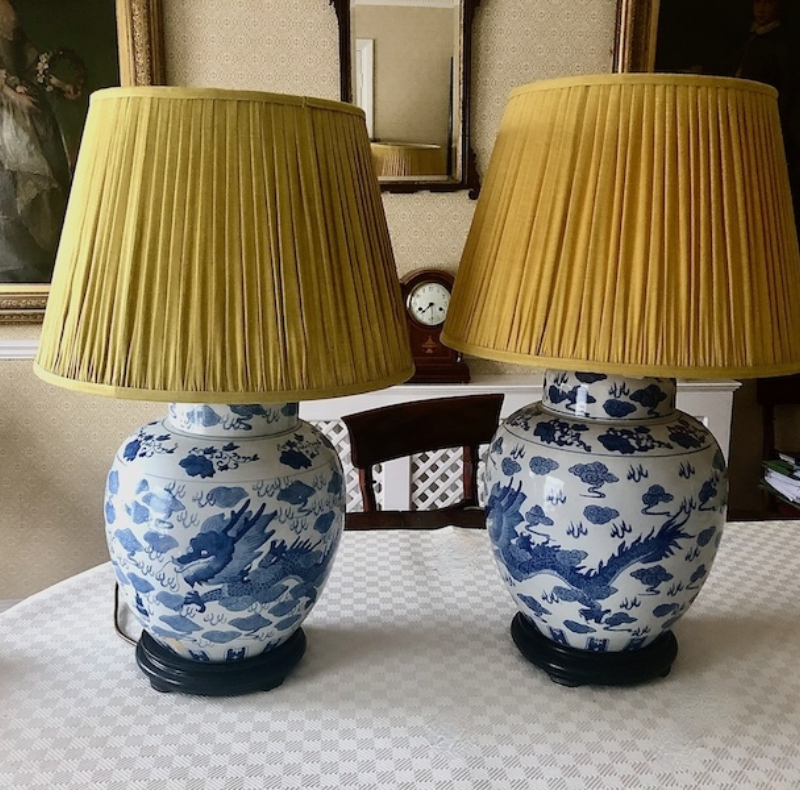 A Near Pair of Large Table Lamps in Blue & White Chinese Pattern - Image 4