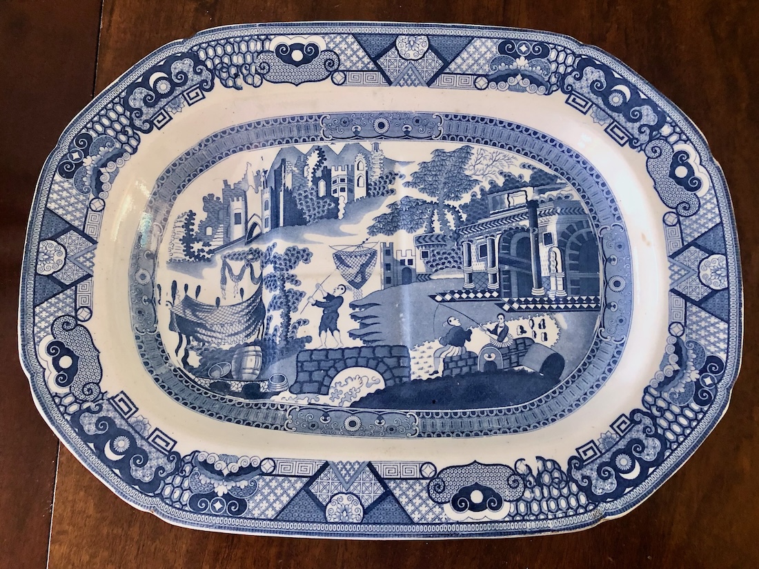 A Good Quality Rare English Blue & White Meat Platter with Gravy Well, Circa 1800-1810